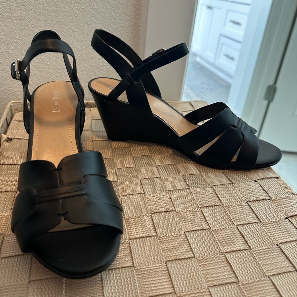 Nine West Black Wedge Heels